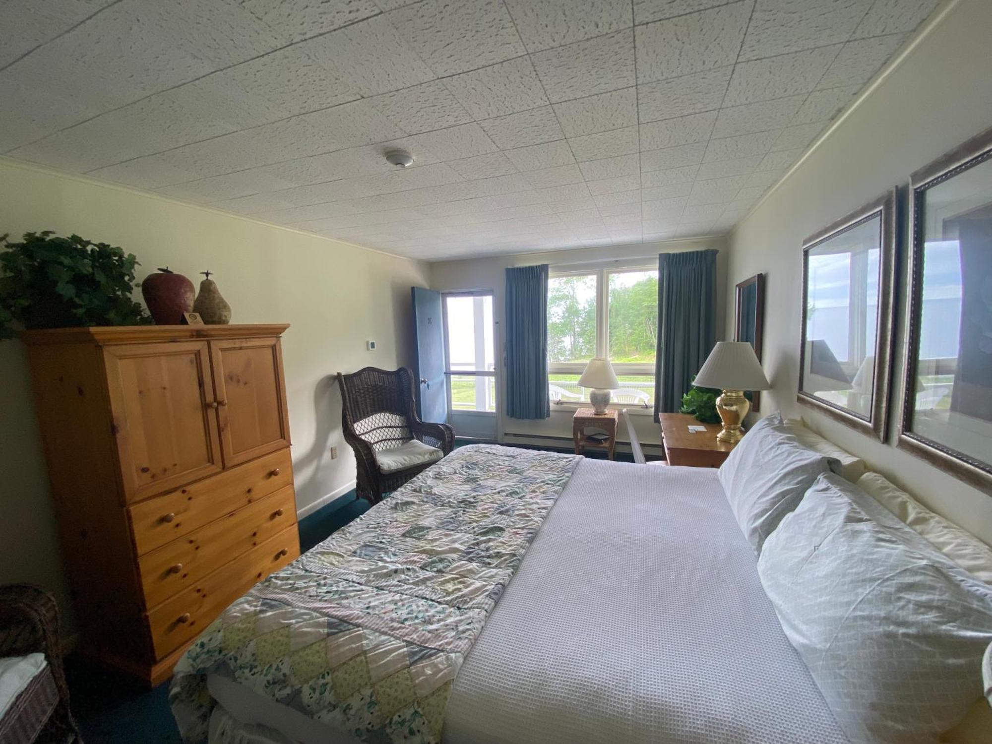 קמדן High Tide Inn On The Ocean, Motel And Cottages מראה חיצוני תמונה